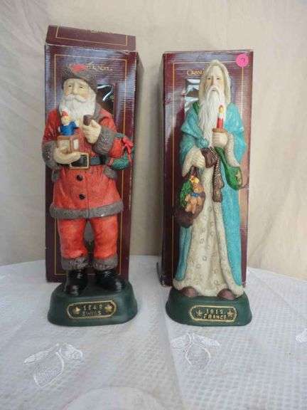 SET OF 2 GRANDEUR NOEL COLLECTORS EDITION SANTA'S SWISS AND FRANCE