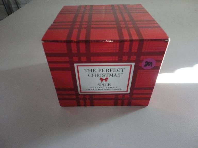 BBW WHITE BARN CANDLE CO THE PERFECT CHRISTMAS SPICE CANDLE Texas