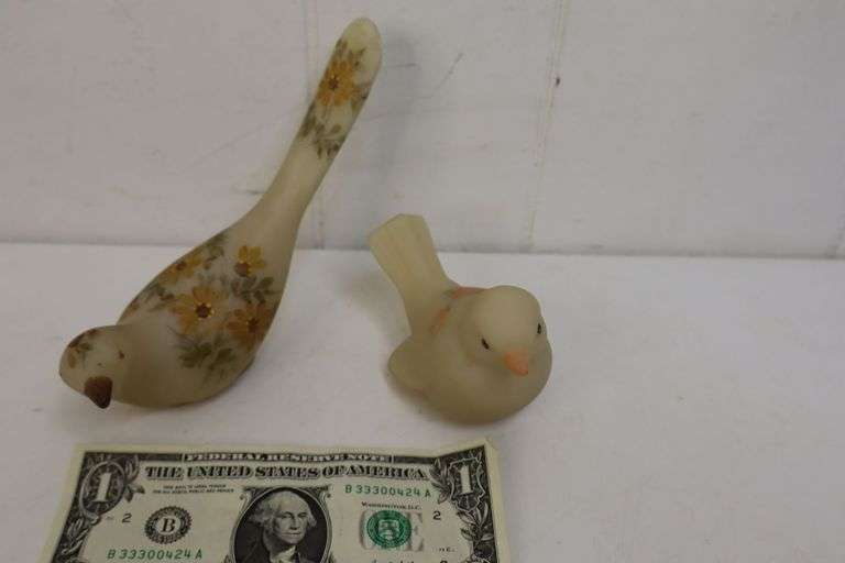 Lot of TWO Gorgeous Handpainted & Signed FENTON Glass Bird Figurines! (3B)
