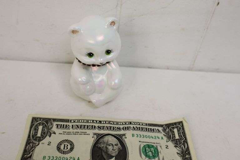 Adorable Handpainted & Signed FENTON Iridescent Glass Bear! (3B)