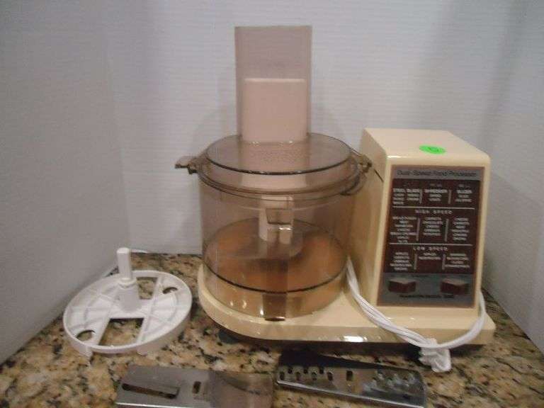 Cash Only.  Hamilton Beach food processor.  (K)