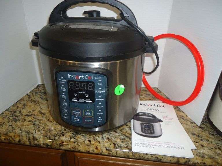 Cash Only.  Instant pot duo sv.  (k)