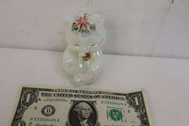 Adorable Handpainted & Signed FENTON Glass Bear! (3B)