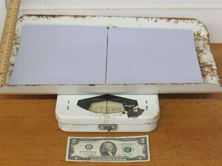 Vintage Borg Infant Scale as shown