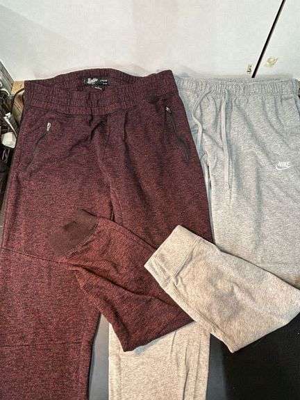 NIKE AND BROOKLYN CLOTH JOGGERS LARGE