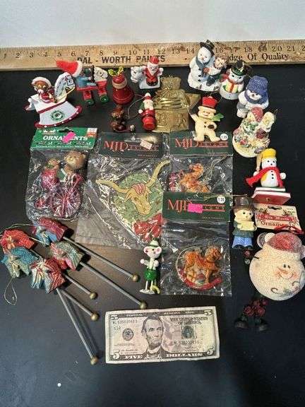 Some Vintage Animal & Snowman Décor and Ornaments