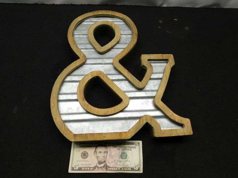 Home Décor Large "&" Sign