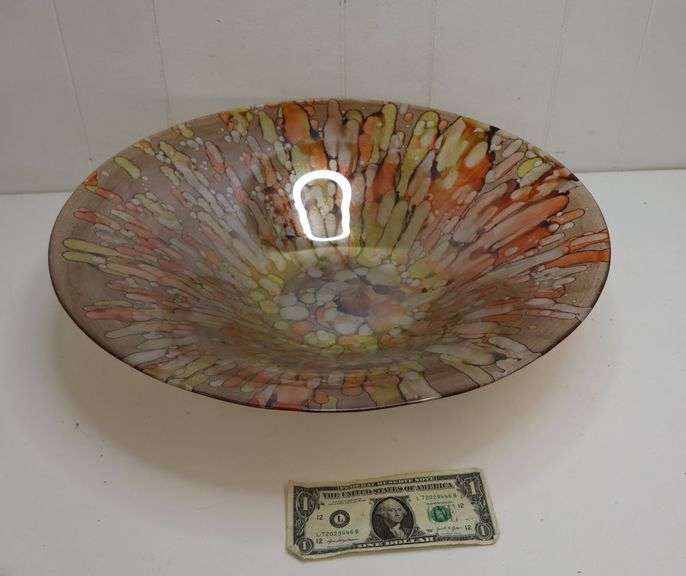 Beautiful *LARGE* Art Glass Centerpiece Bowl! (2C)
