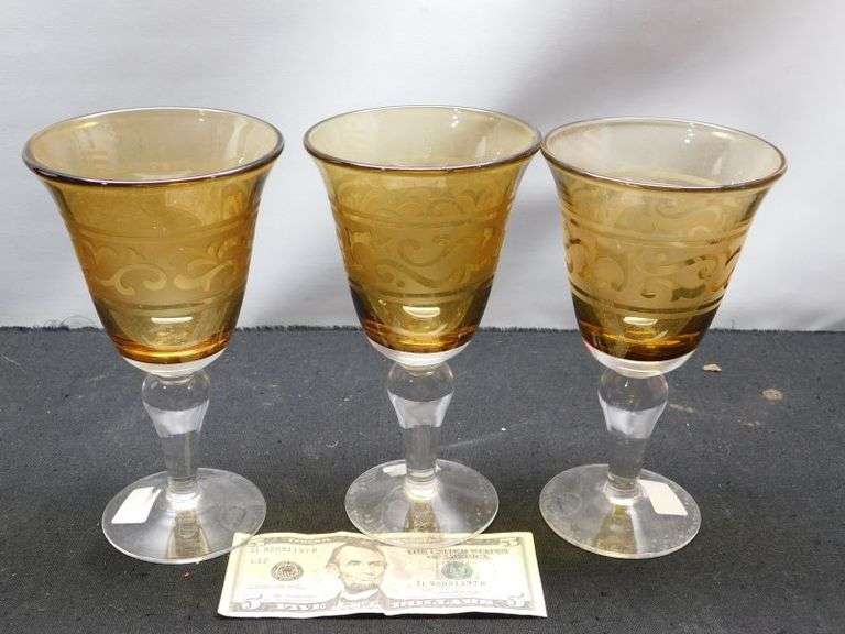 Set of Three Nice Cups