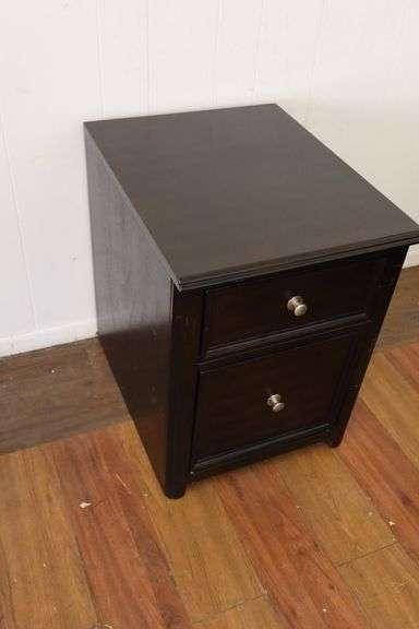Nice Wooden 2-Drawer Rolling File Cabinet! (RD)