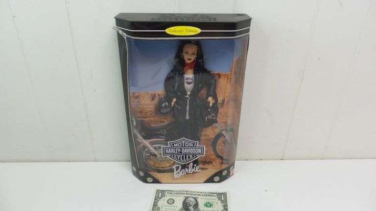 Barbie Collector Edition Harley Davidson Barbie Doll!! (4B)