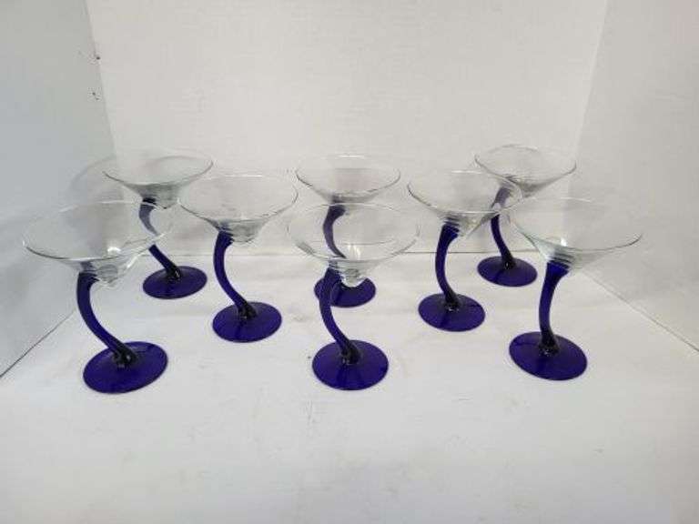 Set of 8 Martini Glasses. ~ cash only ~. (4B)