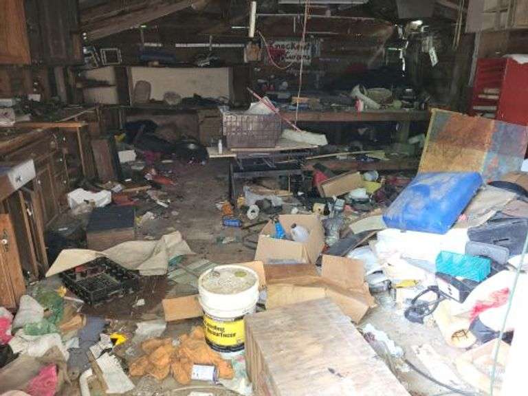2 SHED LOTS and MORE. No lighting in largest shed. (over 20 additional ...