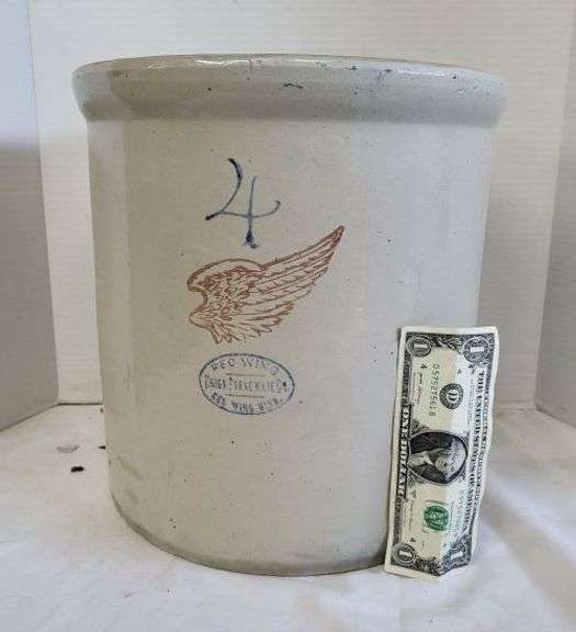 Vintage 4 Gallon REDWING Crock. ~ cash only~.  (4C)