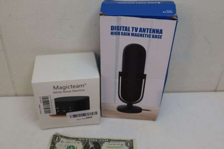 NEW White Noice Machine AND Digital TV Antenna! (T1)