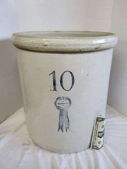 Antique Blue Ribbon 10 Gallon Crock  ( Buckeye Pottery Co, Macomb, ILL) ~ cash only~. (Row 3)
