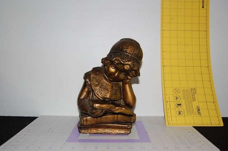 Old Statue- Very Cool-