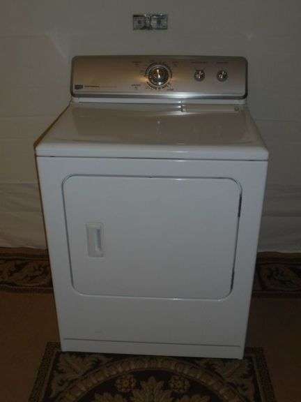 Working MAYTAG Dryer.
