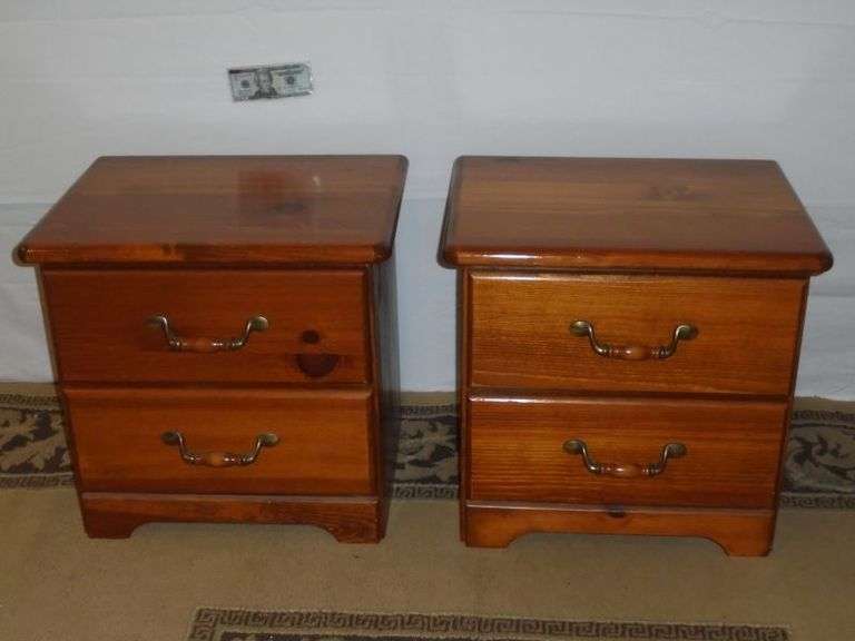 Pair of Nice Night Stands, Drawers work as they should.  22.5 x 17 x 21.5 tall.