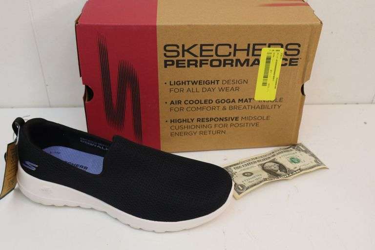 Women's Skechers Performance Go Walk Joy Aurora Black/White. Size 8.5 (T1)
