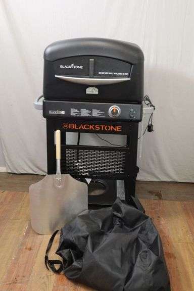 $$ LIKE NEW Blackstone Pizza Oven w/16-Inch Rotating Pizza Stone & Rolling Stand! Also include pizza peel & cover!! Excellent, VERY gently used condition!