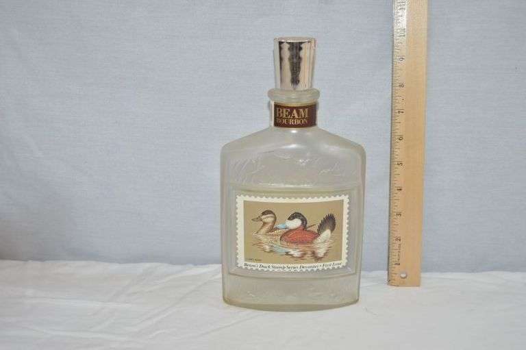 BEAM'S DUCK STAMP SERIES DECANTER