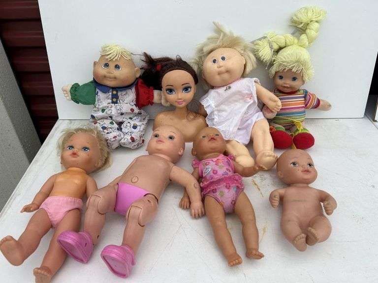 Baby Doll Lot-Need some cleaning