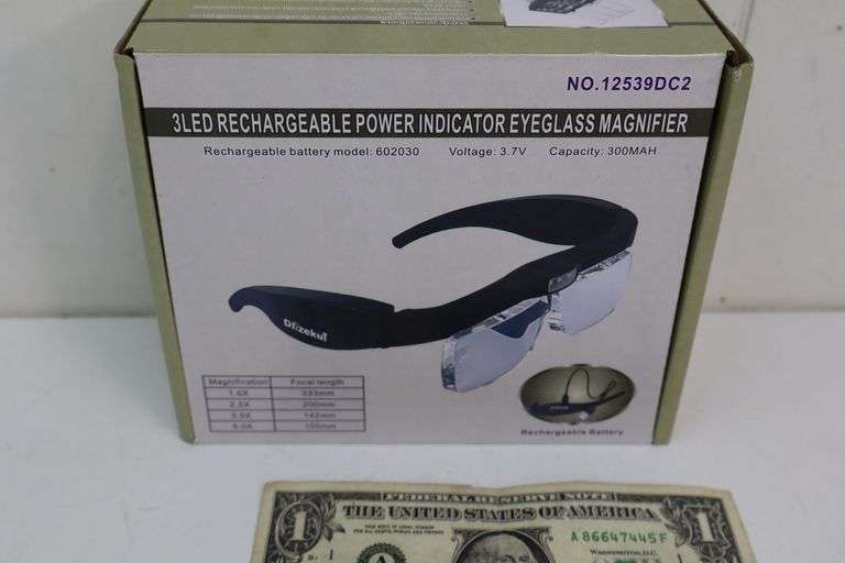 NEW LED Rechargeable Magnifier Eyeglasses! (1C)