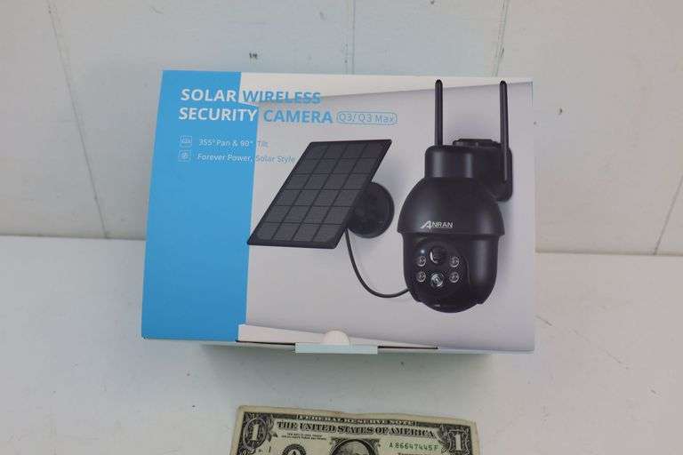 NEW Solar Wireless Security Camera w/Pan & Tilt! (1B)