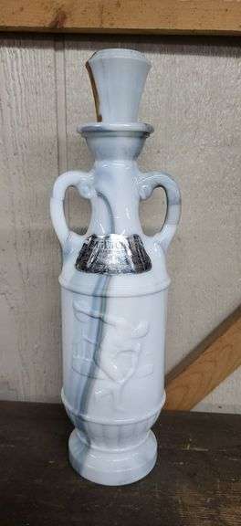 Decanter. ~cash only ~ (1A)