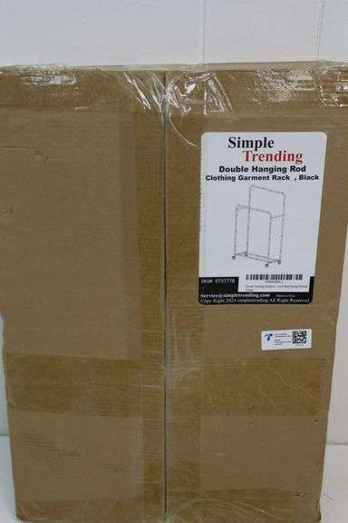 NEW Simple Trending Double Rod Clothing Rack! (2B)