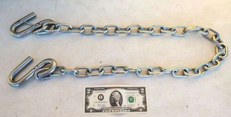 Towing safety chain with 2 s-hooks
