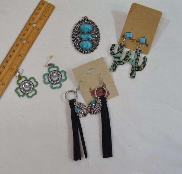 FASHION EARRINGS