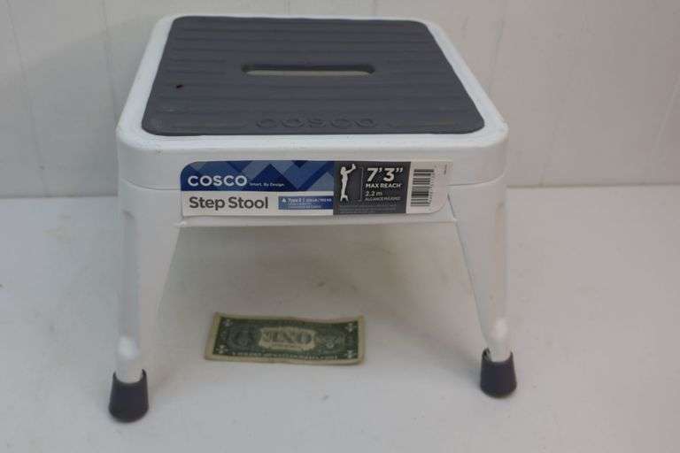 Cosco Step Stool! (9E)