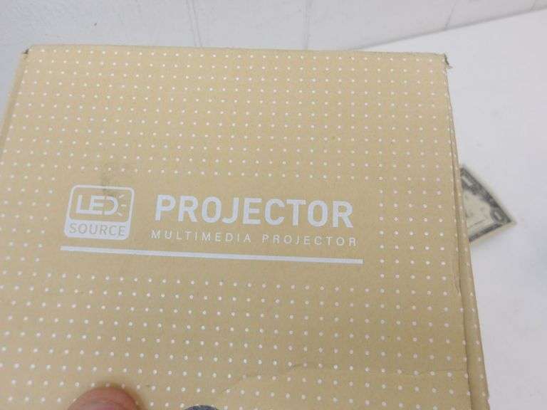 NEW MagCubic Ultra HD Smart Mini Projector w/WiFi/Bluetooth! (12B)