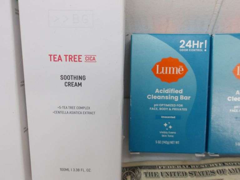 NEW Lot of TWO Bottles of Tea Tree Soothing Cream & THREE Lume Acidified Cleansing Bars! (5C)