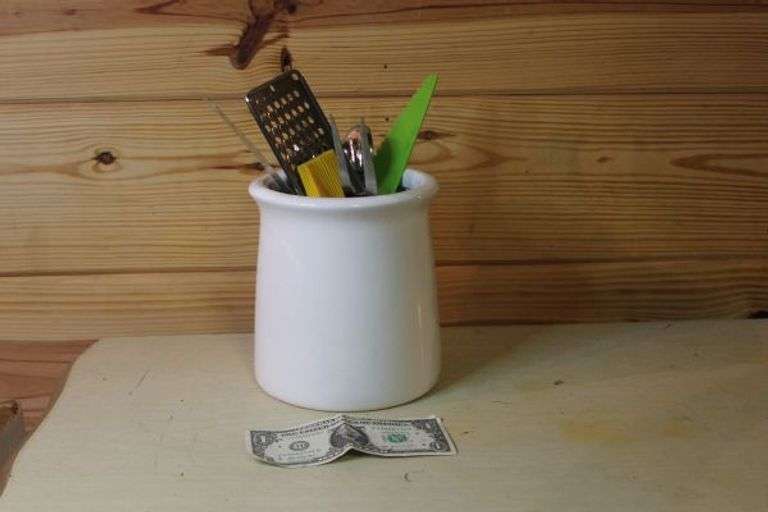 Nice White Crock with Several Serving Pieces.  W8A