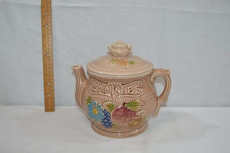 TEAPOT COOKIE JAR