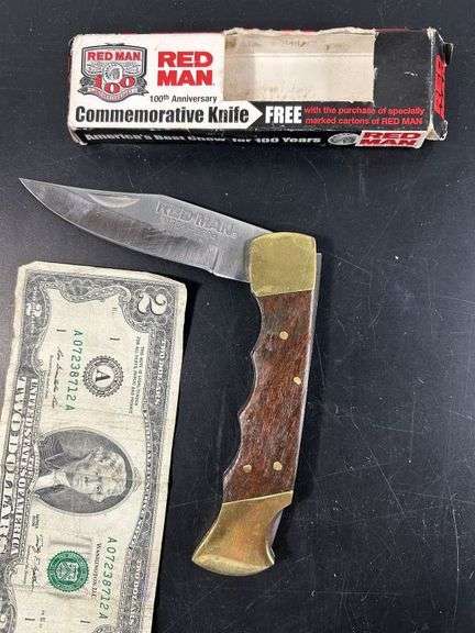 Red Man Commemorative Knife 1904-2004 w/box
