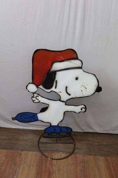 Neat All-Metal 38" Freestanding Snoopy Christmas Decor! (RD)