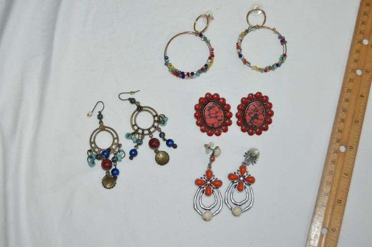 FASHION EARRINGS