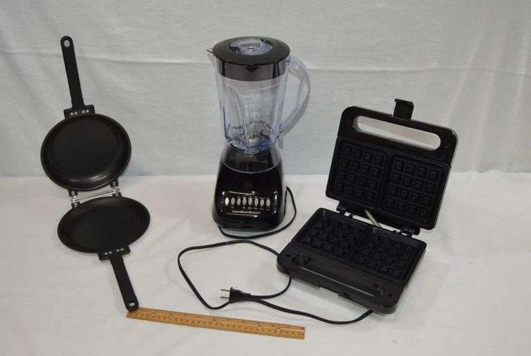 PANCAKE PAN, BLENDER & BELGIAN WAFFLE MAKER