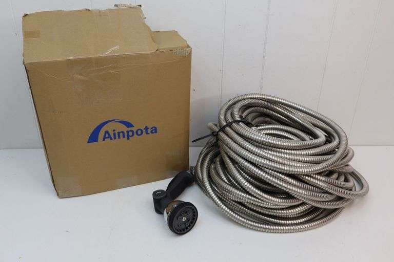 NEW 100FT Stainless Steel Garden Hose w/Nice Sprayer! (6E)