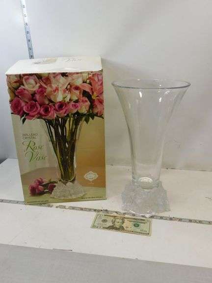 Rose Vase- Heavy - 24% Lead Crystal