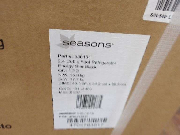 $ NEW Seasons 2.4 cu ft Mini Fridge! (RD)