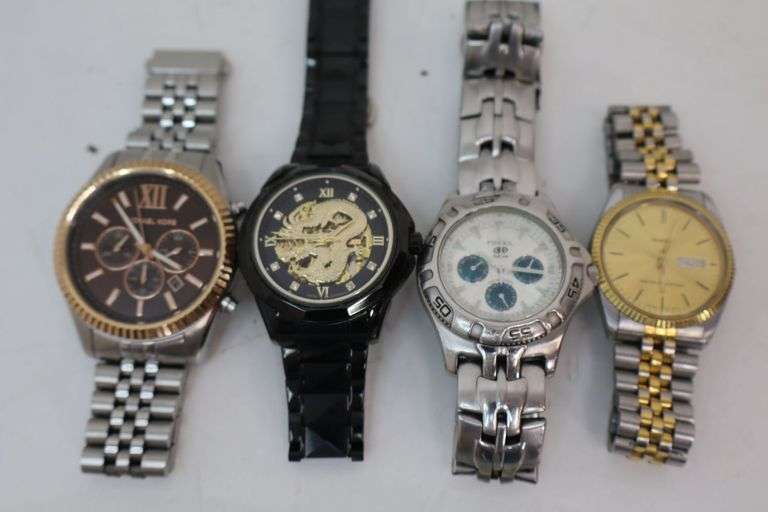 Lot of Assorted Men's Watches! Michael Kors, Fossil & More! (DC)