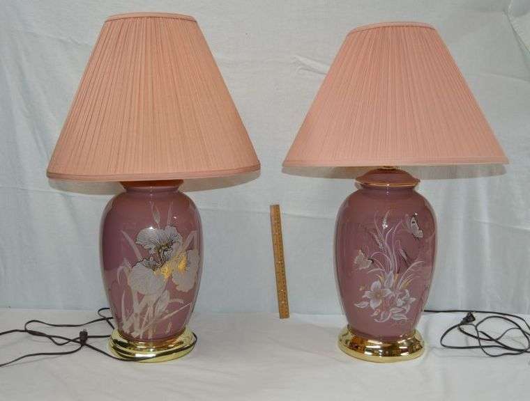 2 LARGE DECORATIVE LAMPS