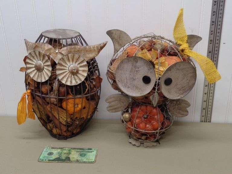 So Cute Decorative Owls .