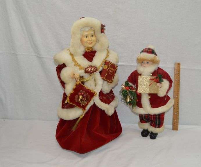 VINTAGE MRS CLAUS CHRISTMAS TREE TOPPER & SANTA FIGURE