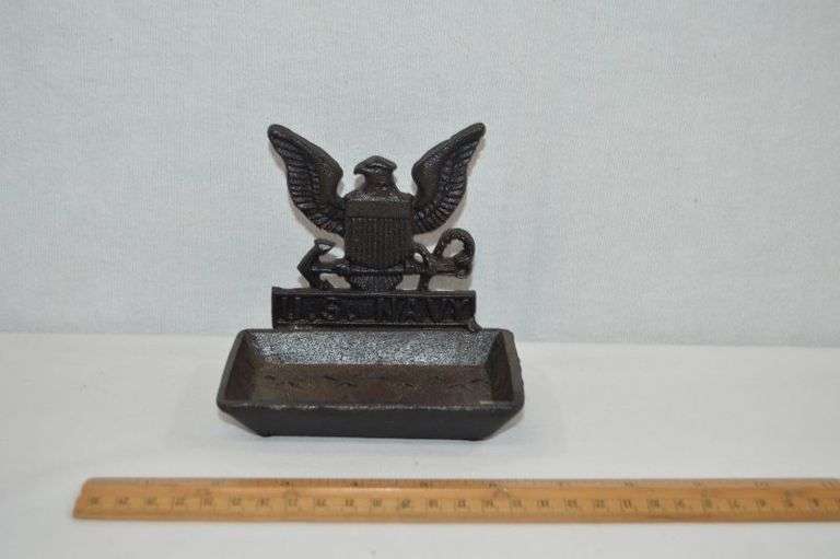 CAST IRON SOAP DISH